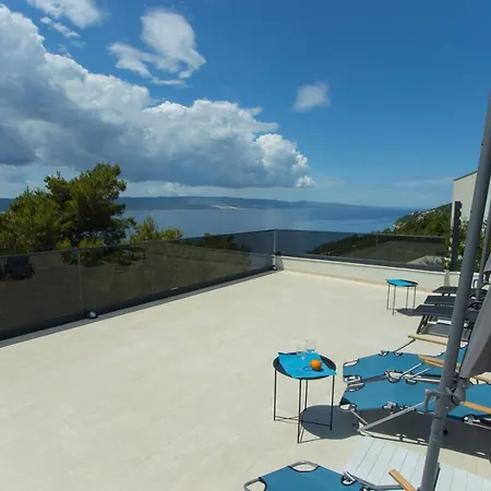 Skalinada Villa Pisak