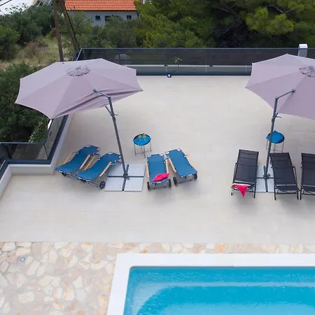 Villa Skalinada